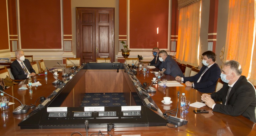 Brčko Supervisor Scanlan meets Brčko Mayor Esed Kadrić, Deputy Mayor Anto Domić, District Assembly Speaker Siniša Milić, and Deputy Speaker Ivo Filipović